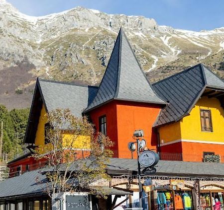 La Villetta Food & Drink Rooms For Rent - No Reception - LʼAquila Екстериор снимка
