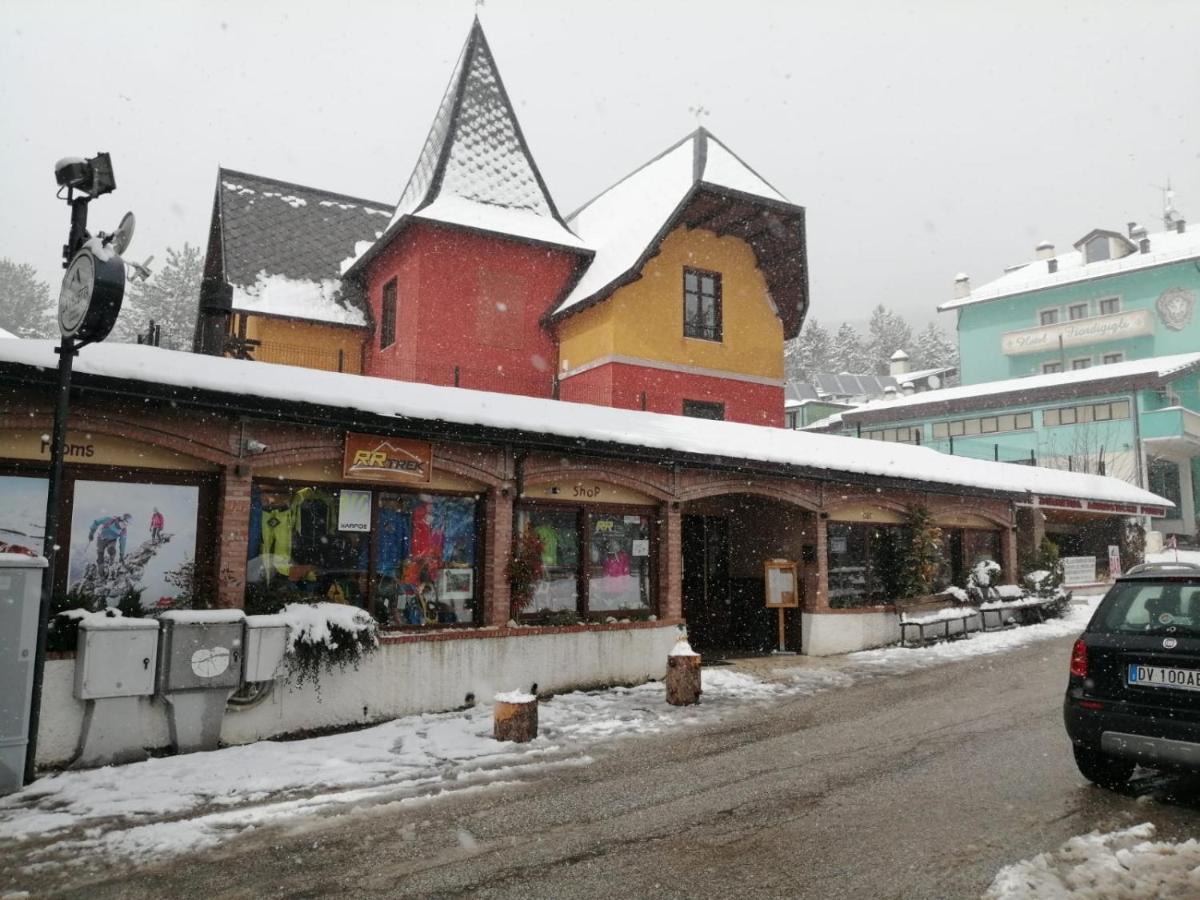 La Villetta Food & Drink Rooms For Rent - No Reception - LʼAquila Екстериор снимка