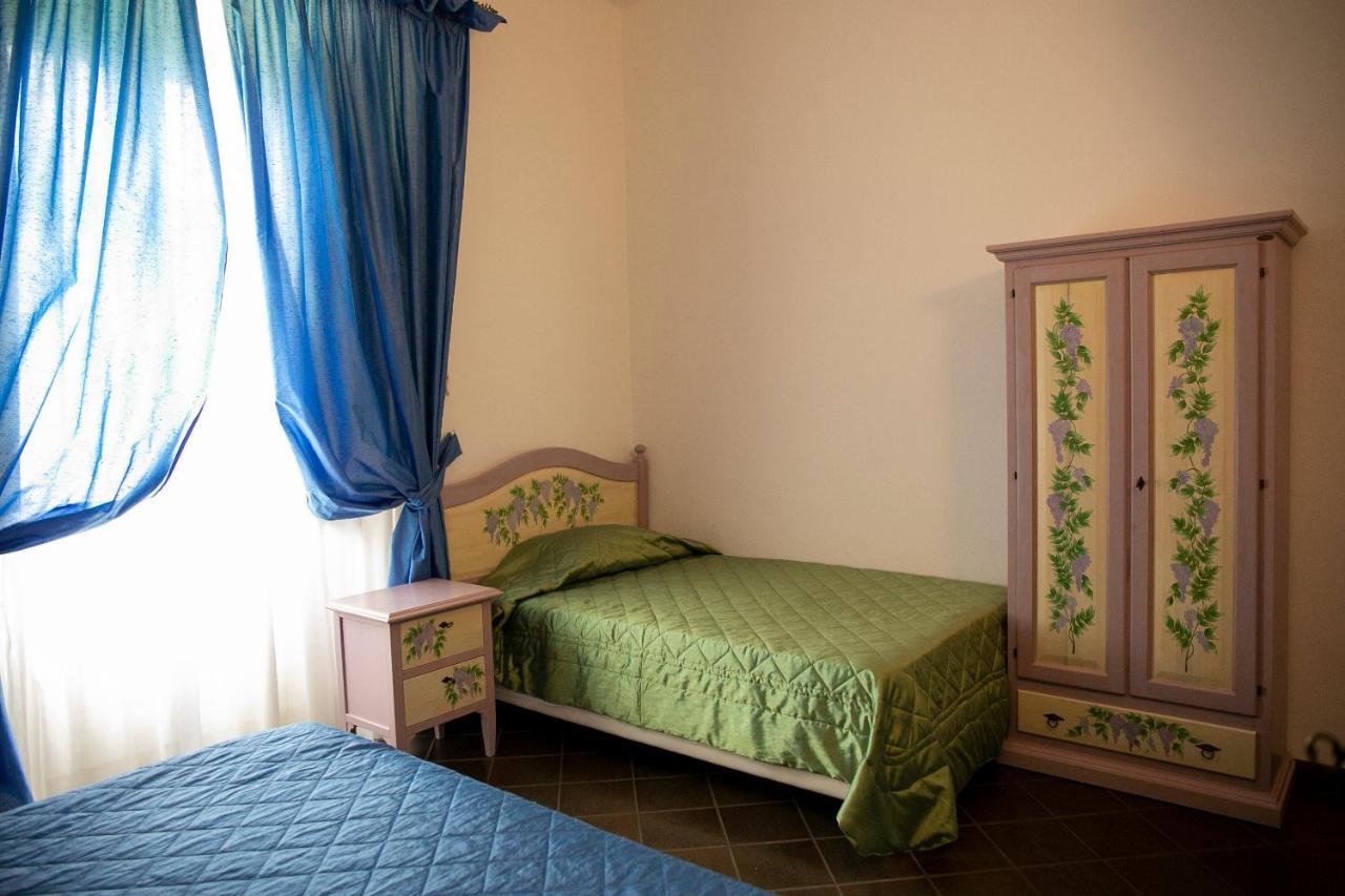 La Villetta Food & Drink Rooms For Rent - No Reception - LʼAquila Екстериор снимка
