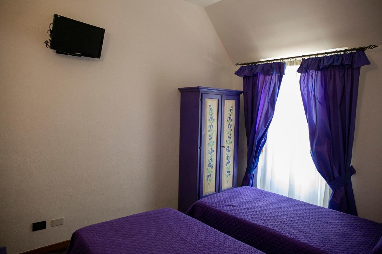 La Villetta Food & Drink Rooms For Rent - No Reception - LʼAquila Екстериор снимка