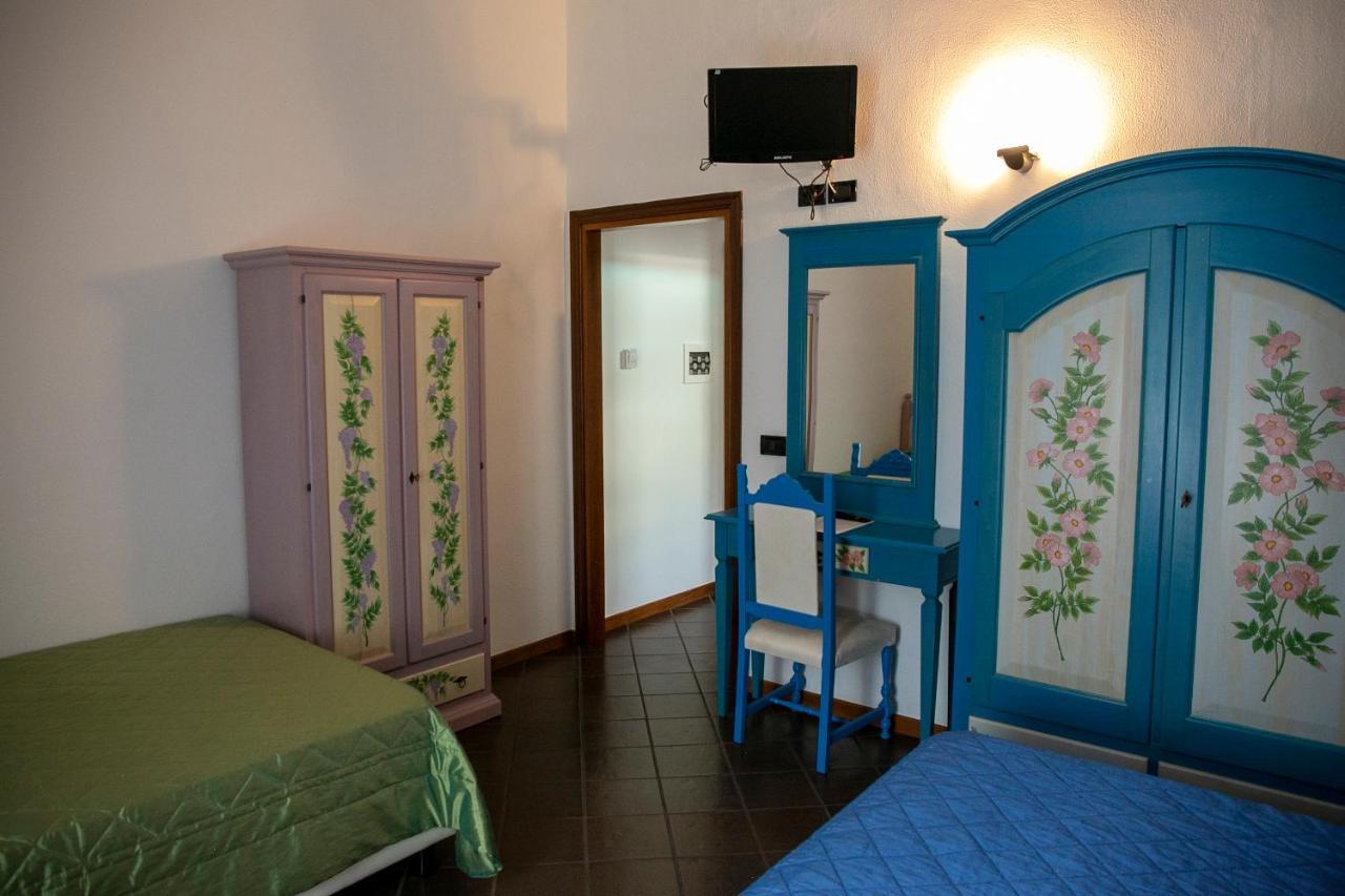 La Villetta Food & Drink Rooms For Rent - No Reception - LʼAquila Екстериор снимка