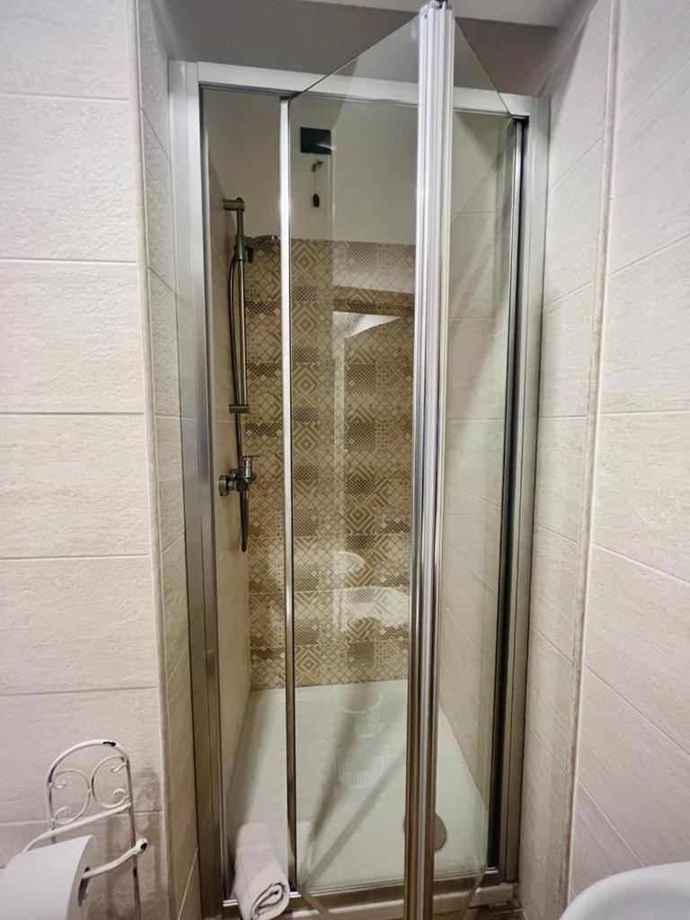 La Villetta Food & Drink Rooms For Rent - No Reception - LʼAquila Екстериор снимка